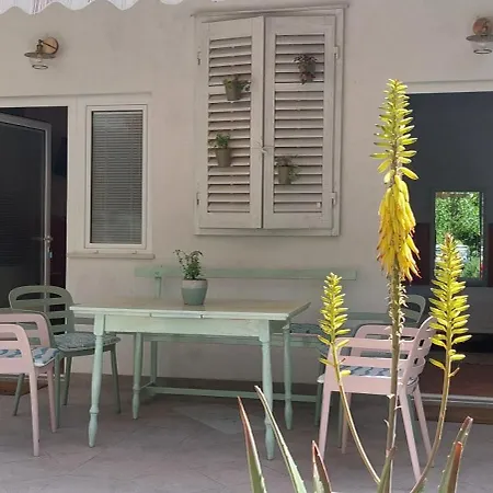 A Charming Oasis In The Center